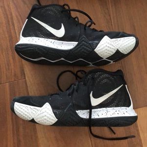 Nike Kyrie 4s - black and white